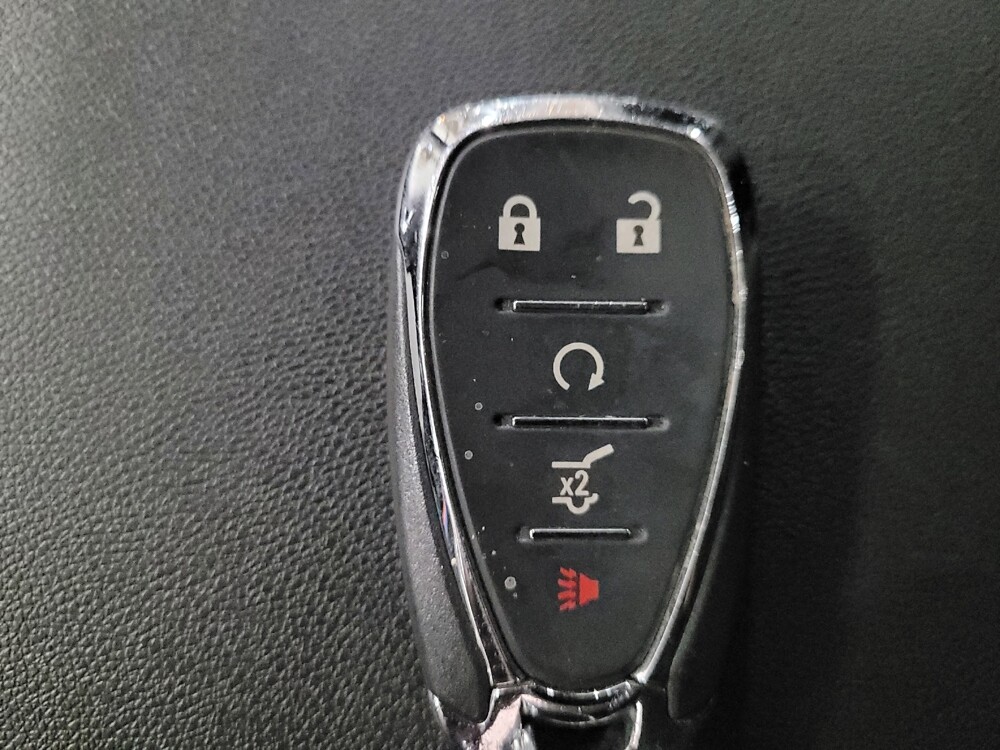 2020 Chevrolet Equinox in Williamstown, NJ 8094 - 18117899 32