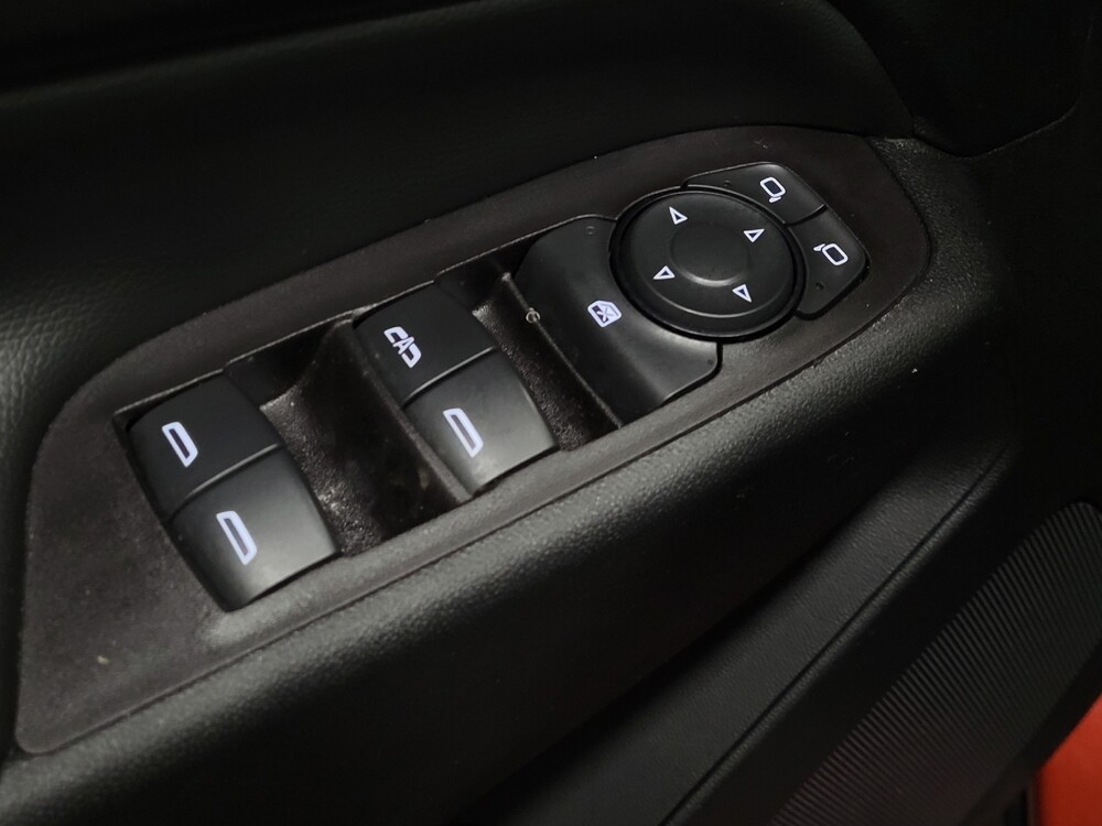 2020 Chevrolet Equinox in Williamstown, NJ 8094 - 18117899 27