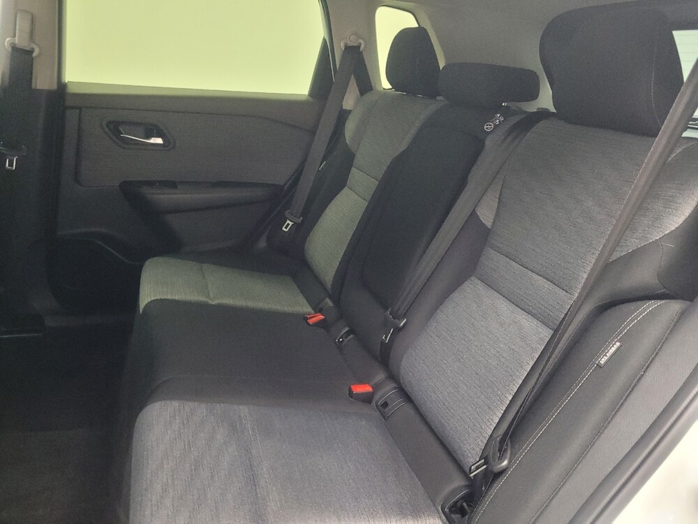 2023 Nissan Rogue in Indianapolis, IN 46222 - 18117904 18