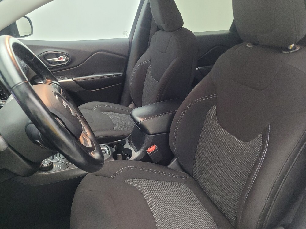 2020 Jeep Cherokee in Birmingham, AL 35215 - 18117906 17