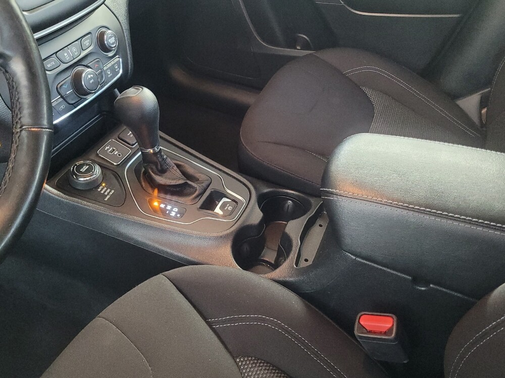 2020 Jeep Cherokee in Birmingham, AL 35215 - 18117906 26