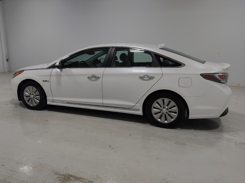 2016 Hyundai Sonata in Columbus, OH 43231 - 18117920 3