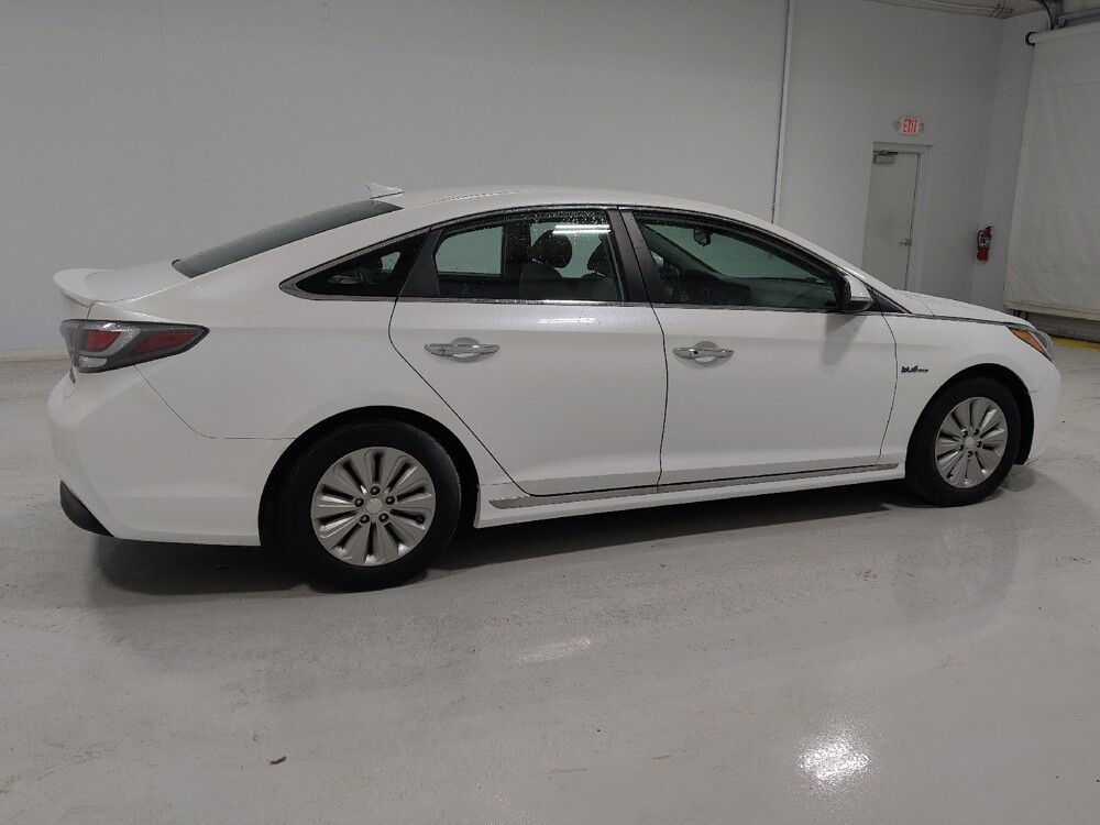 2016 Hyundai Sonata in Columbus, OH 43231 - 18117920 10