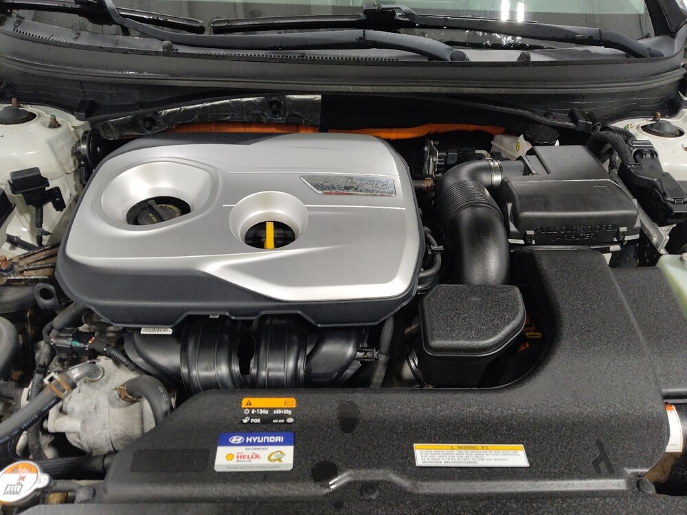 2016 Hyundai Sonata in Columbus, OH 43231 - 18117920 30