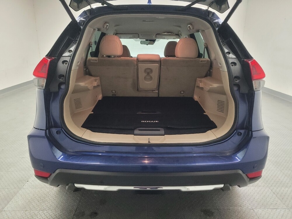 2020 Nissan Rogue in Riverside, CA 92504 - 18117926 29