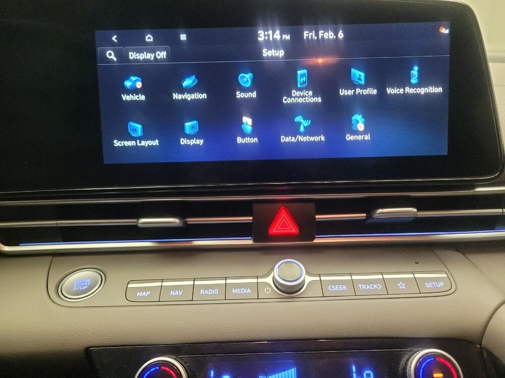 2025 Hyundai Elantra in Downey, CA 90241 - 18117929 25