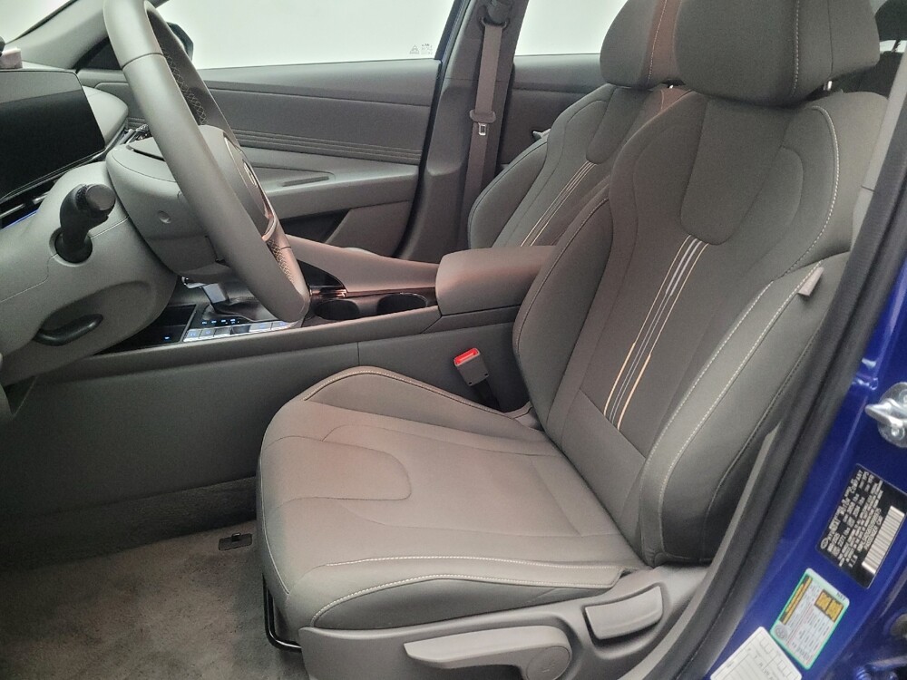 2025 Hyundai Elantra in Downey, CA 90241 - 18117929 17