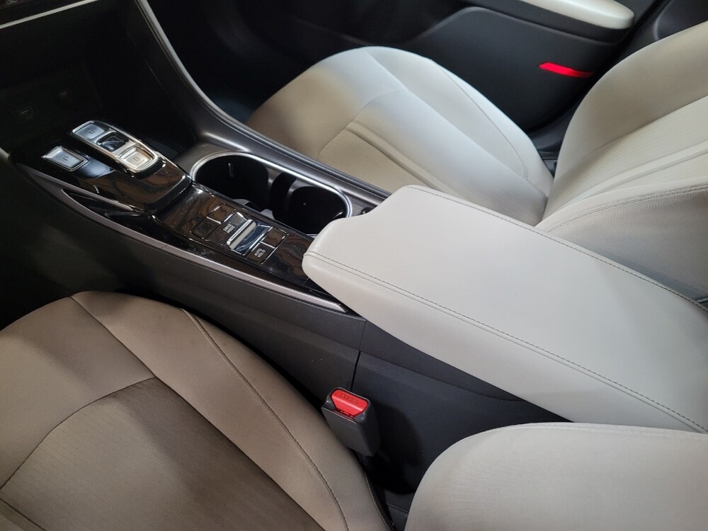 2023 Hyundai Sonata in Downey, CA 90241 - 18117930 26