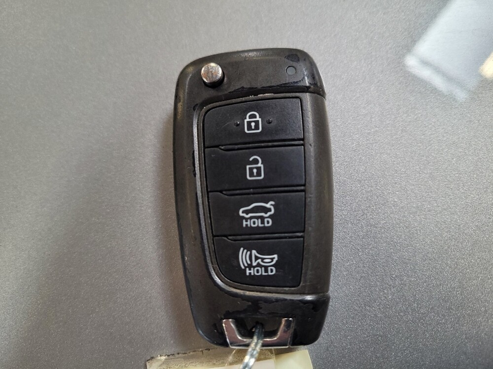 2023 Hyundai Sonata in Downey, CA 90241 - 18117930 32