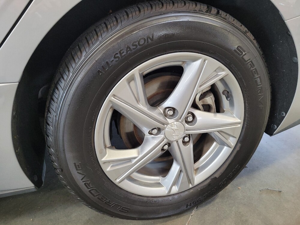 2023 Hyundai Sonata in Downey, CA 90241 - 18117930 31