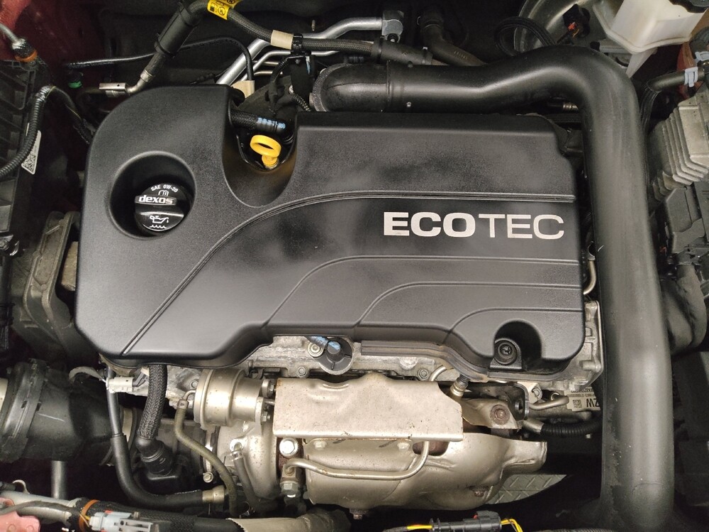 2019 Chevrolet Equinox in Peoria, IL 61615 - 18117931 30