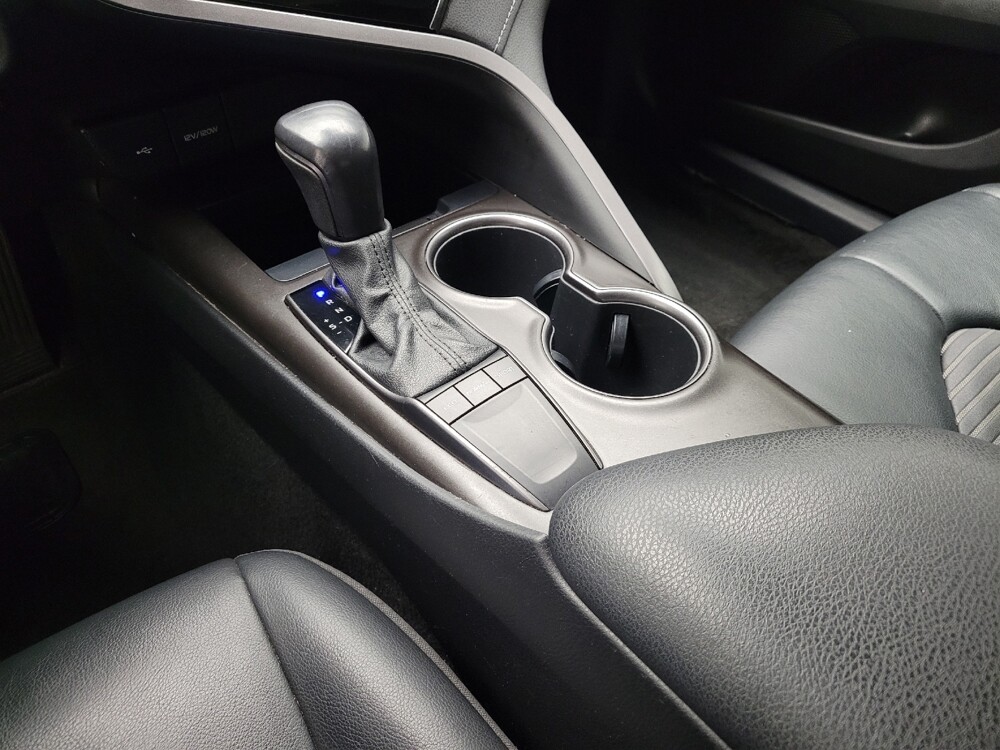 2022 Toyota Camry in Taylor, MI 48180 - 18117936 26