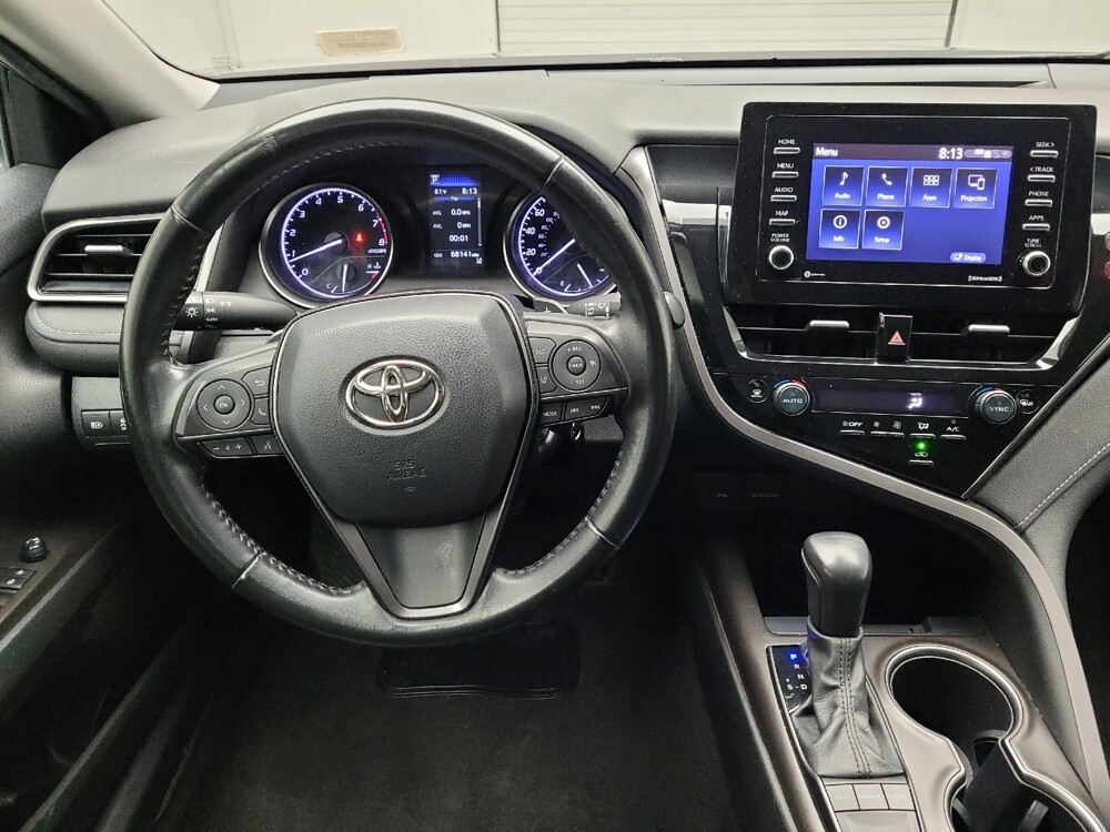 2022 Toyota Camry in Taylor, MI 48180 - 18117936 22