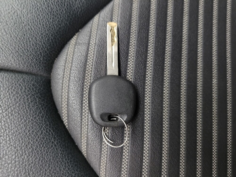 2022 Toyota Camry in Taylor, MI 48180 - 18117936 32