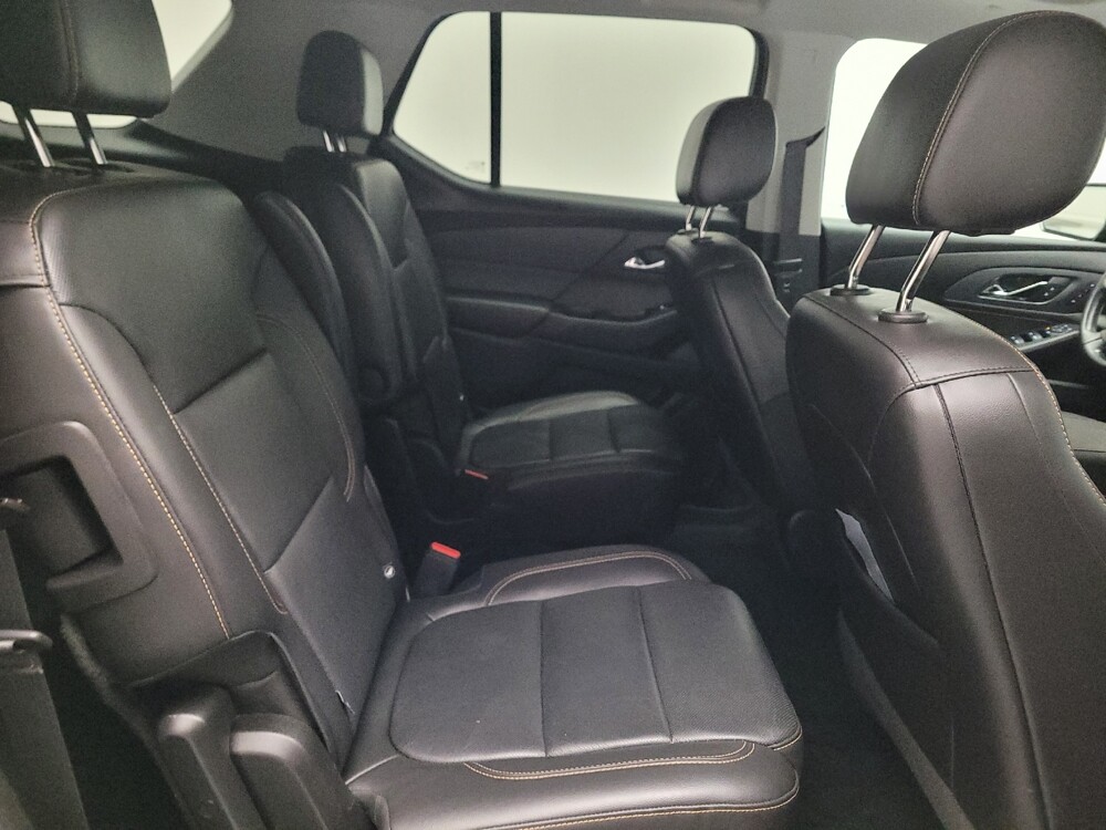 2020 Chevrolet Traverse in Downey, CA 90241 - 18117940 19