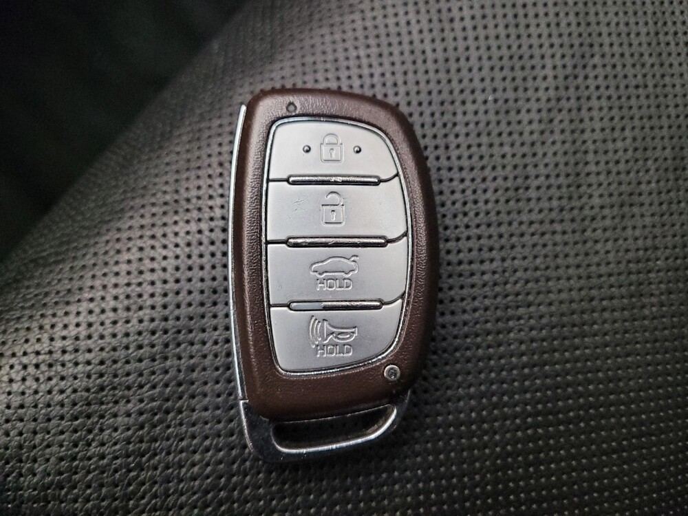 2019 Hyundai Sonata in Montclair, CA 91763 - 18117948 32