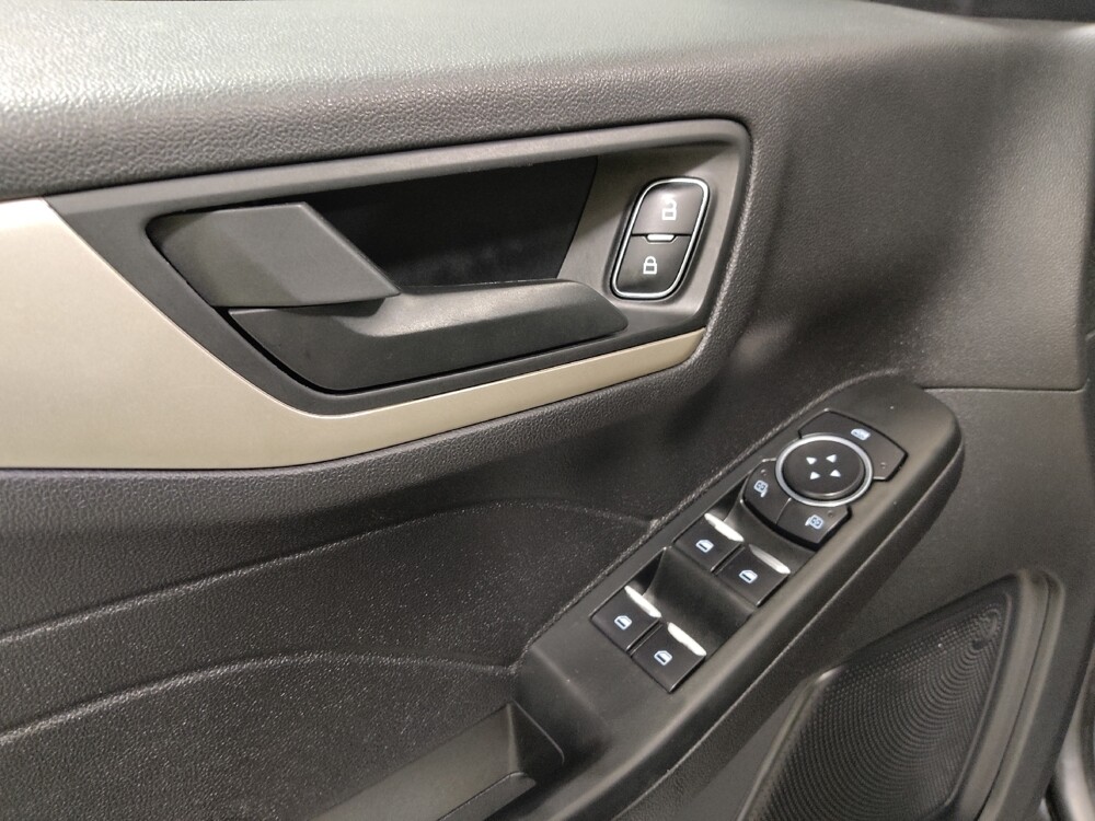 2022 Ford Escape in Columbus, OH 43231 - 18117949 27