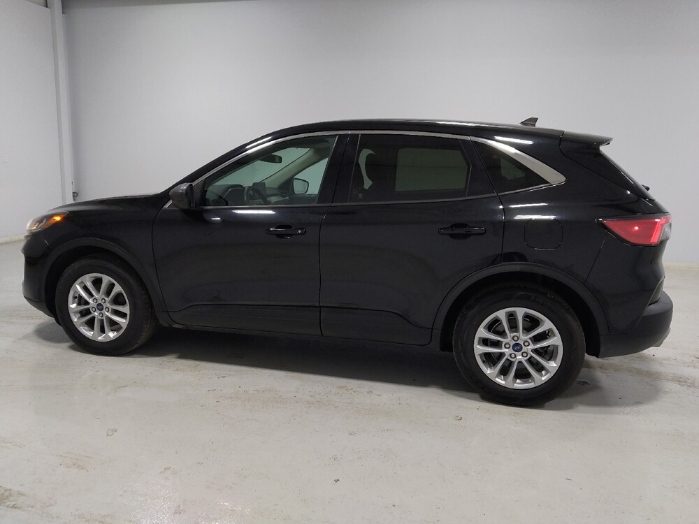 2022 Ford Escape in Columbus, OH 43231 - 18117949 3