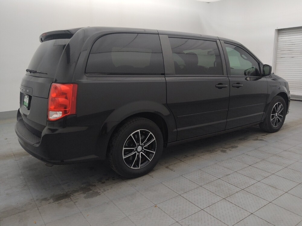 2017 Dodge Grand Caravan in Tampa, FL 33612 - 18117951 10