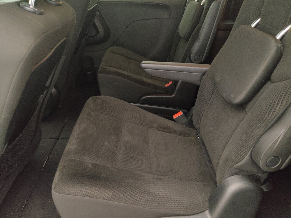 2017 Dodge Grand Caravan in Tampa, FL 33612 - 18117951 18