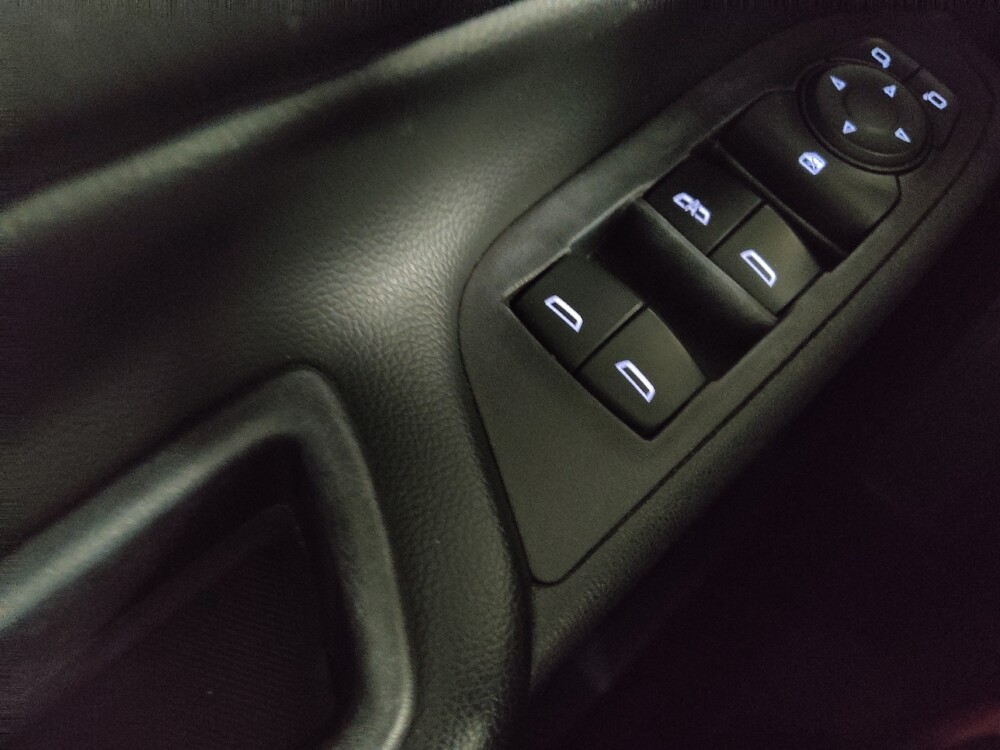 2020 Chevrolet Equinox in Athens, GA 30606 - 18117952 27