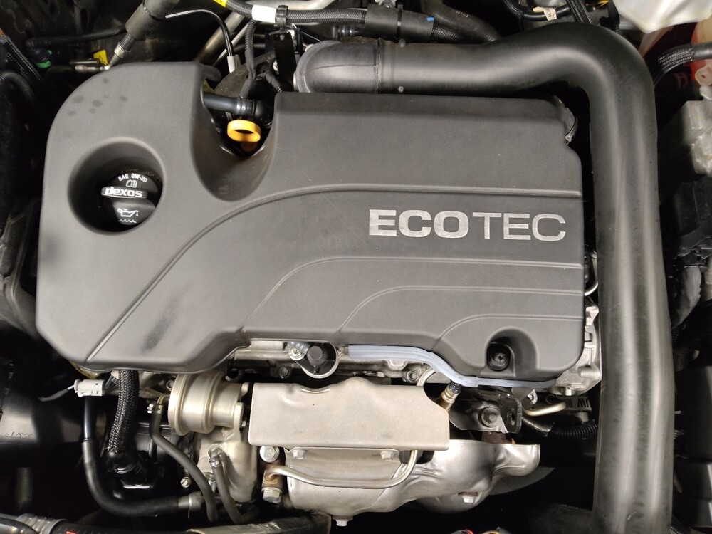 2020 Chevrolet Equinox in Athens, GA 30606 - 18117952 30