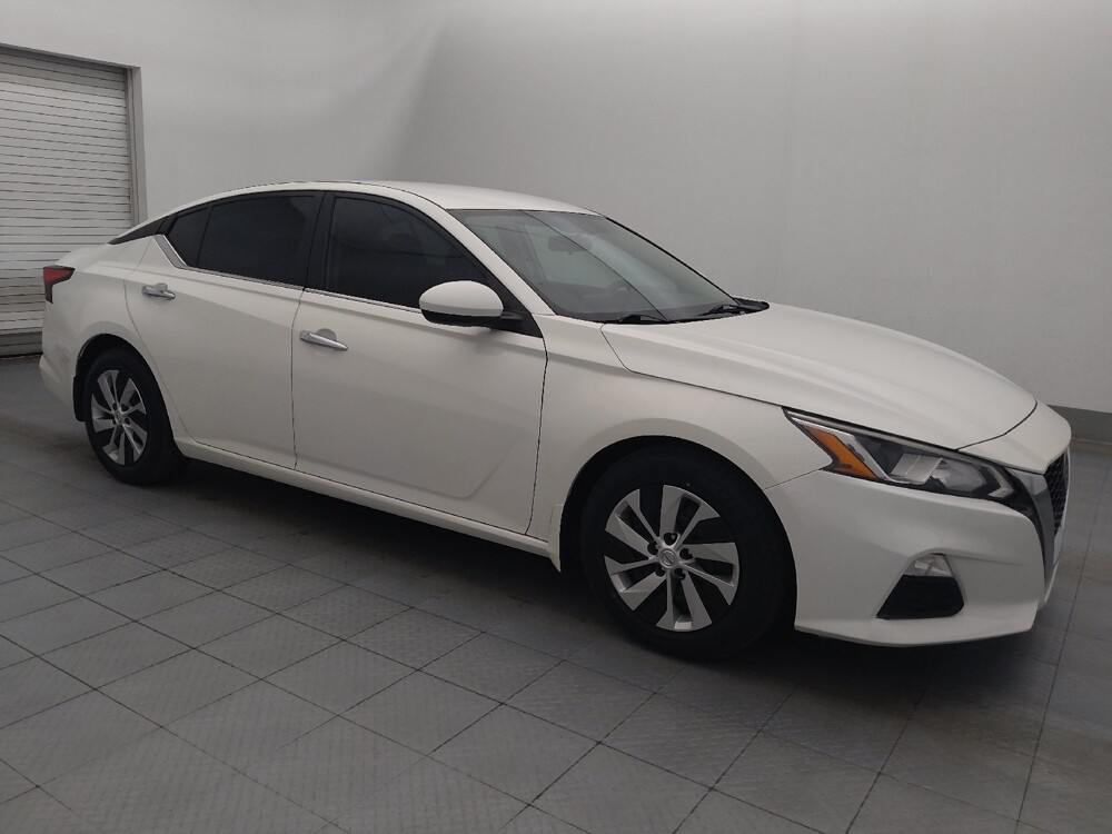2019 Nissan Altima in Tampa, FL 33612 - 18117954 11