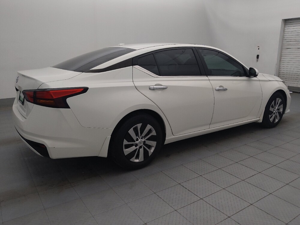 2019 Nissan Altima in Tampa, FL 33612 - 18117954 10
