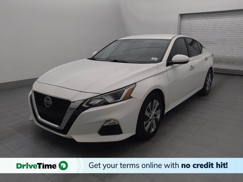 2019 Nissan Altima in Tampa, FL 33612 - 18117954