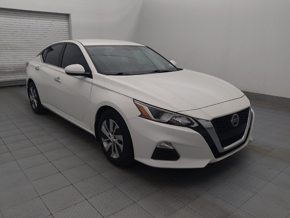 2019 Nissan Altima in Tampa, FL 33612 - 18117954 13