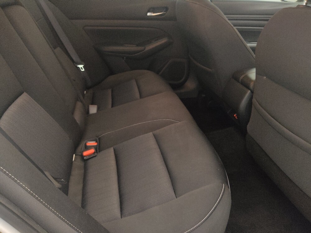 2019 Nissan Altima in Tampa, FL 33612 - 18117954 19