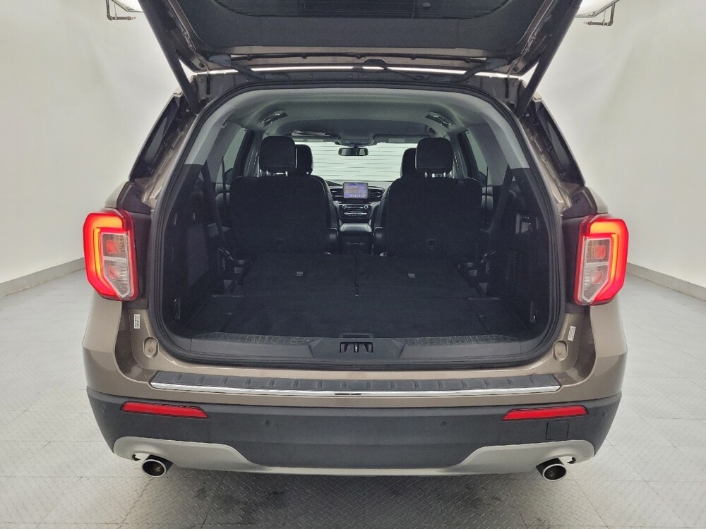 2021 Ford Explorer in Greensboro, NC 27407 - 18117958 29