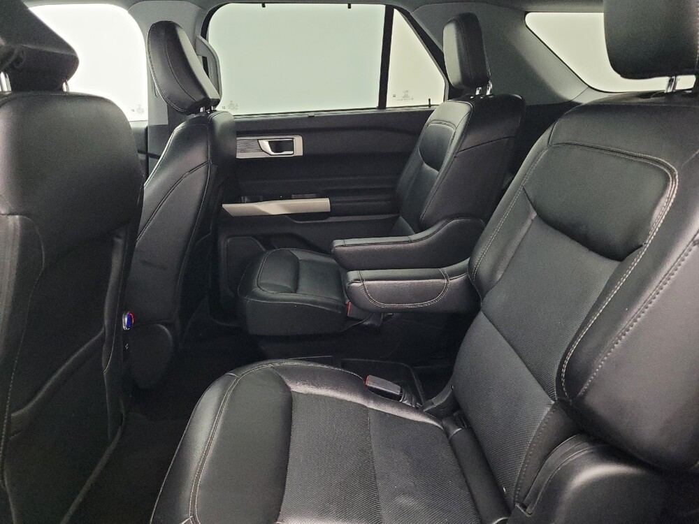 2021 Ford Explorer in Greensboro, NC 27407 - 18117958 18