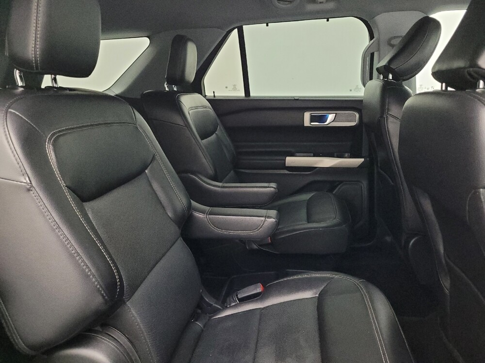 2021 Ford Explorer in Greensboro, NC 27407 - 18117958 19