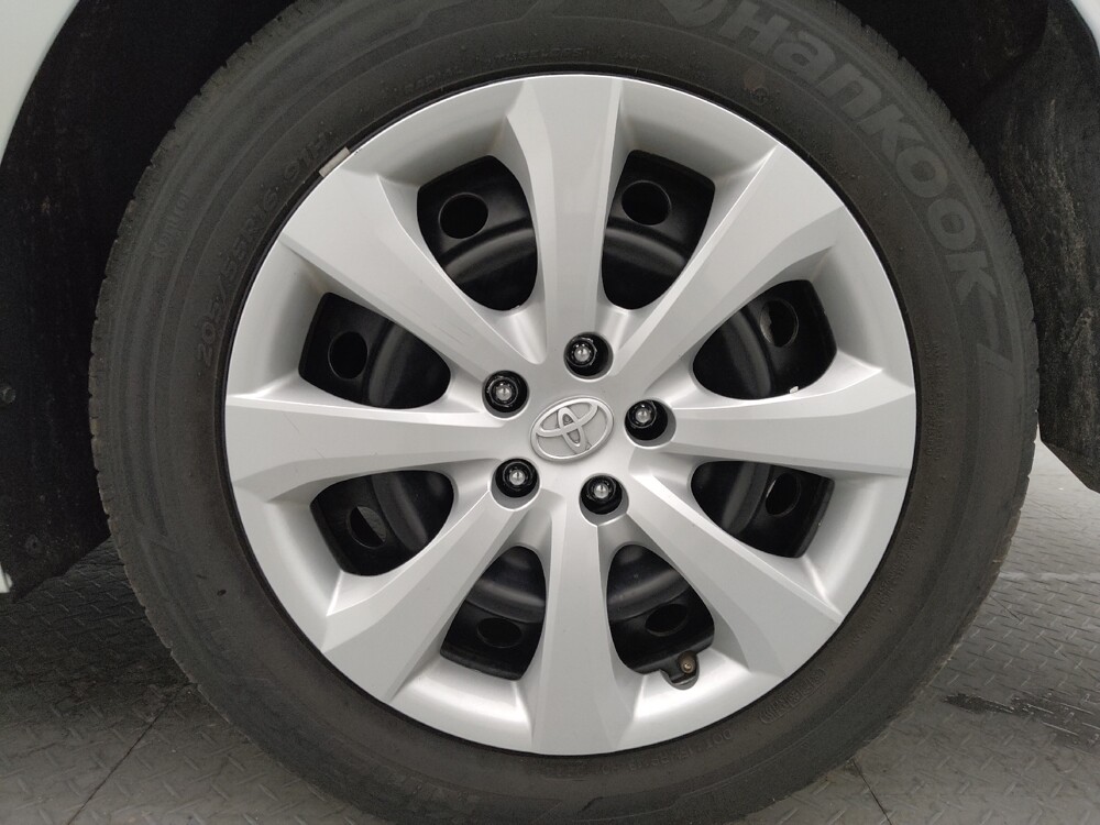 2024 Toyota Corolla in Bradenton, FL 34207 - 18117961 31