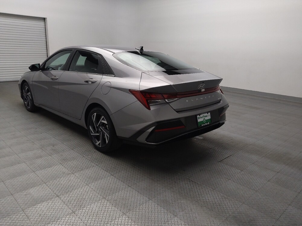 2025 Hyundai Elantra in Arlington, TX 76011 - 18117964 5