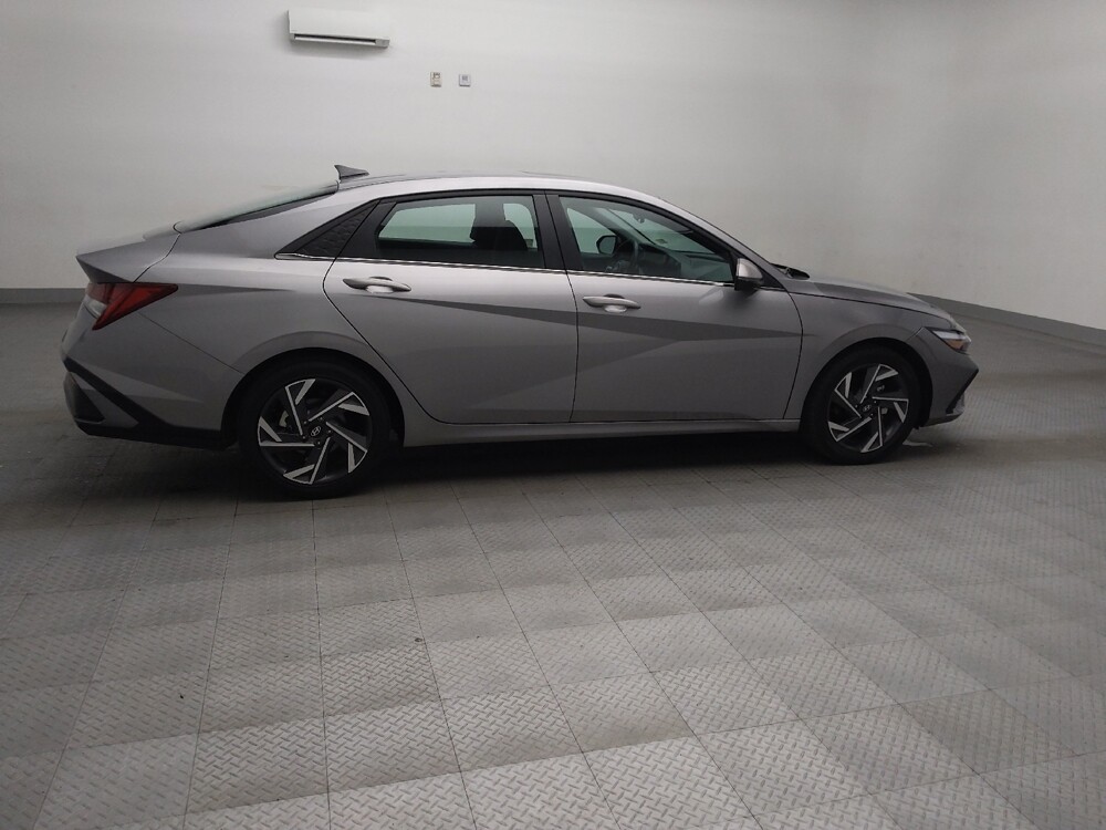 2025 Hyundai Elantra in Arlington, TX 76011 - 18117964 10