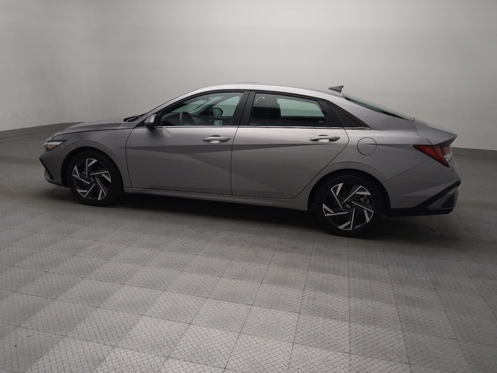 2025 Hyundai Elantra in Arlington, TX 76011 - 18117964 3