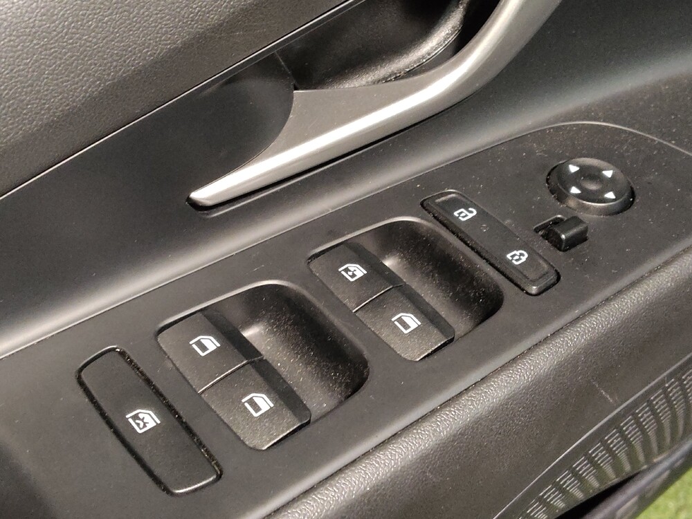 2025 Hyundai Elantra in Arlington, TX 76011 - 18117964 27