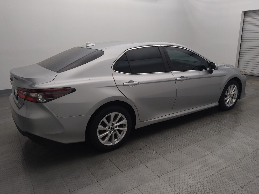 2021 Toyota Camry in Houston, TX 77060 - 18117966 10