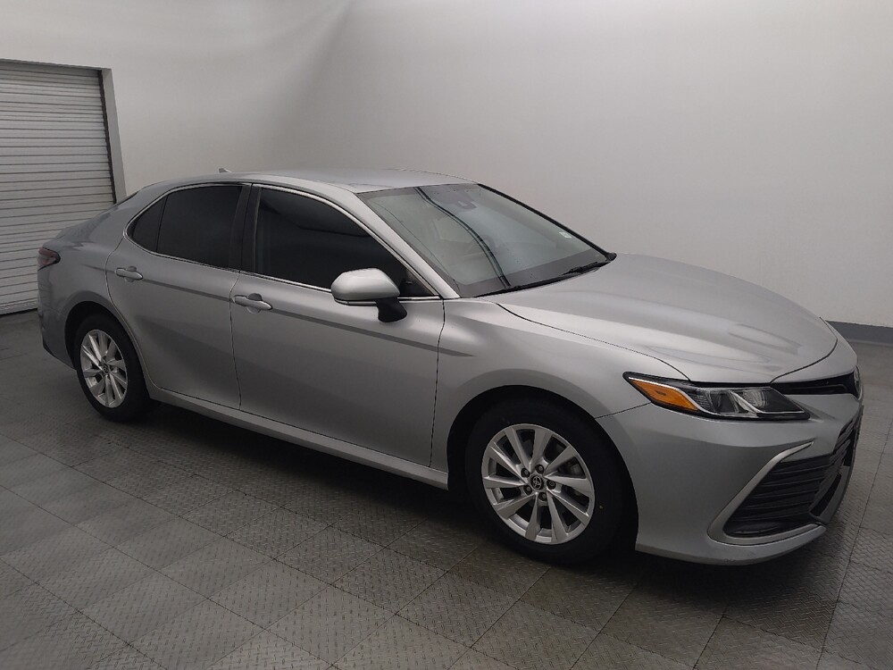 2021 Toyota Camry in Houston, TX 77060 - 18117966 11