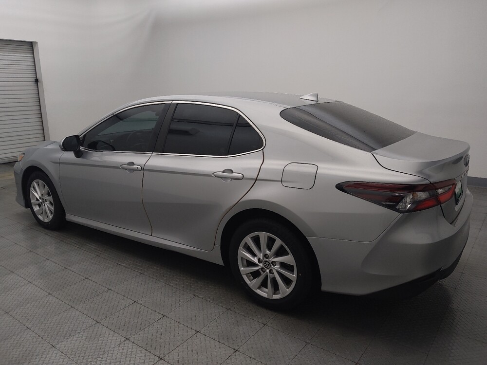 2021 Toyota Camry in Houston, TX 77060 - 18117966 3