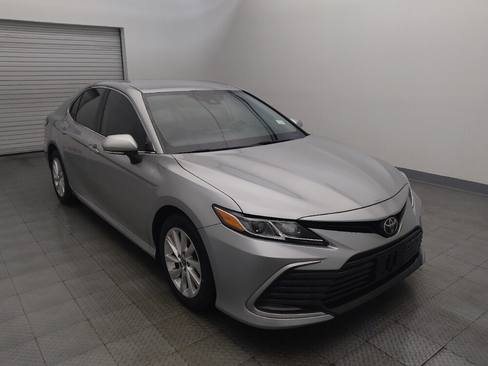 2021 Toyota Camry in Houston, TX 77060 - 18117966 13