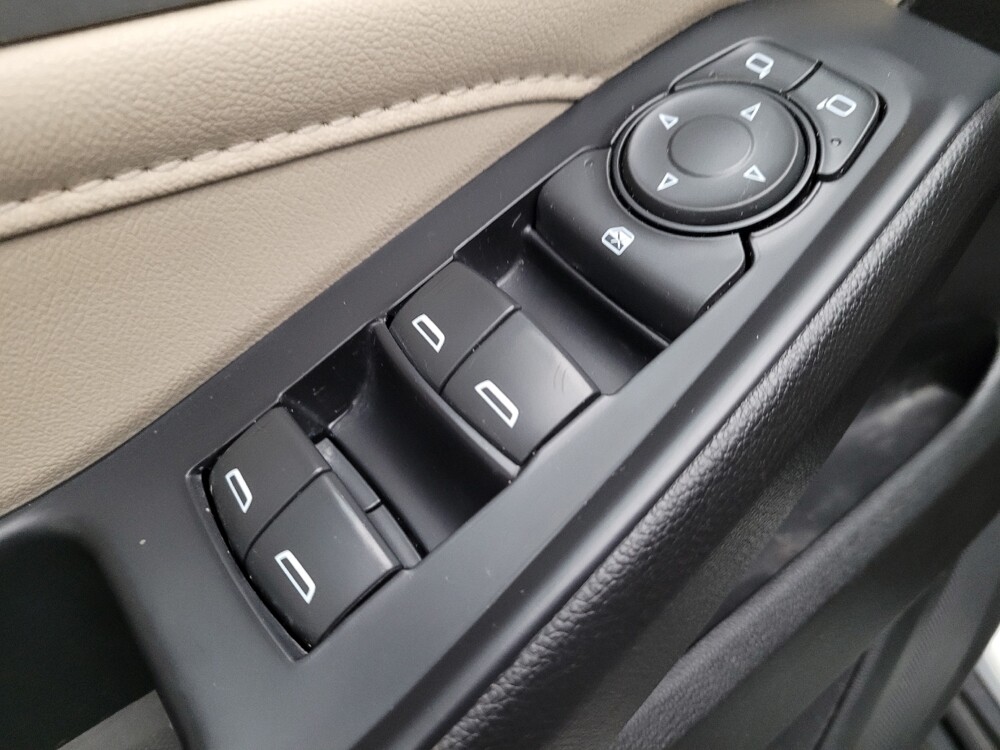 2022 Chevrolet Traverse in Downey, CA 90241 - 18117975 27