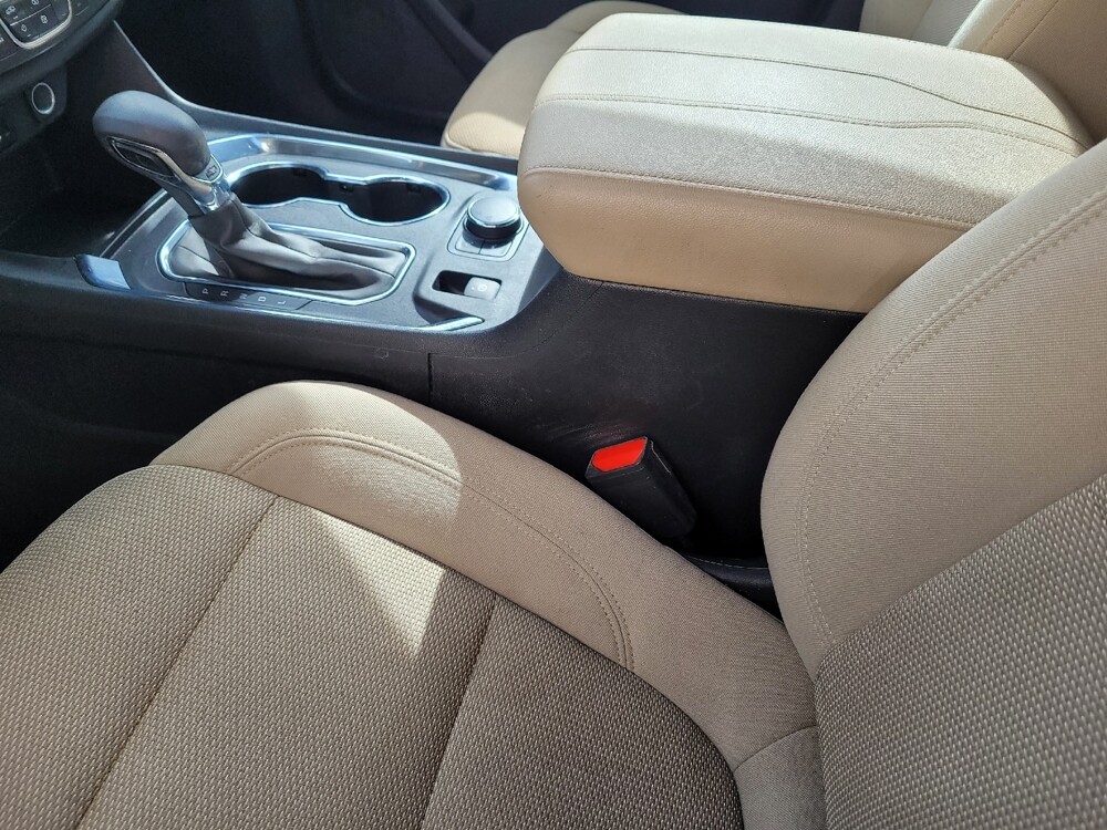 2022 Chevrolet Traverse in Downey, CA 90241 - 18117975 26