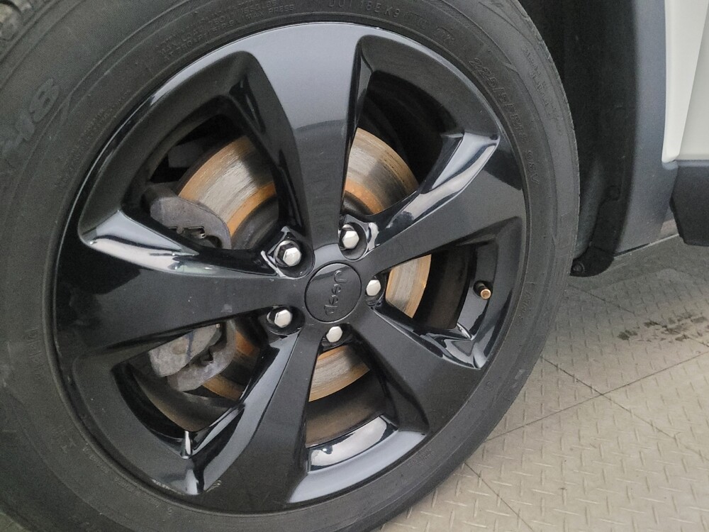 2019 Jeep Cherokee in Woodbridge, VA 22191 - 18117977 31