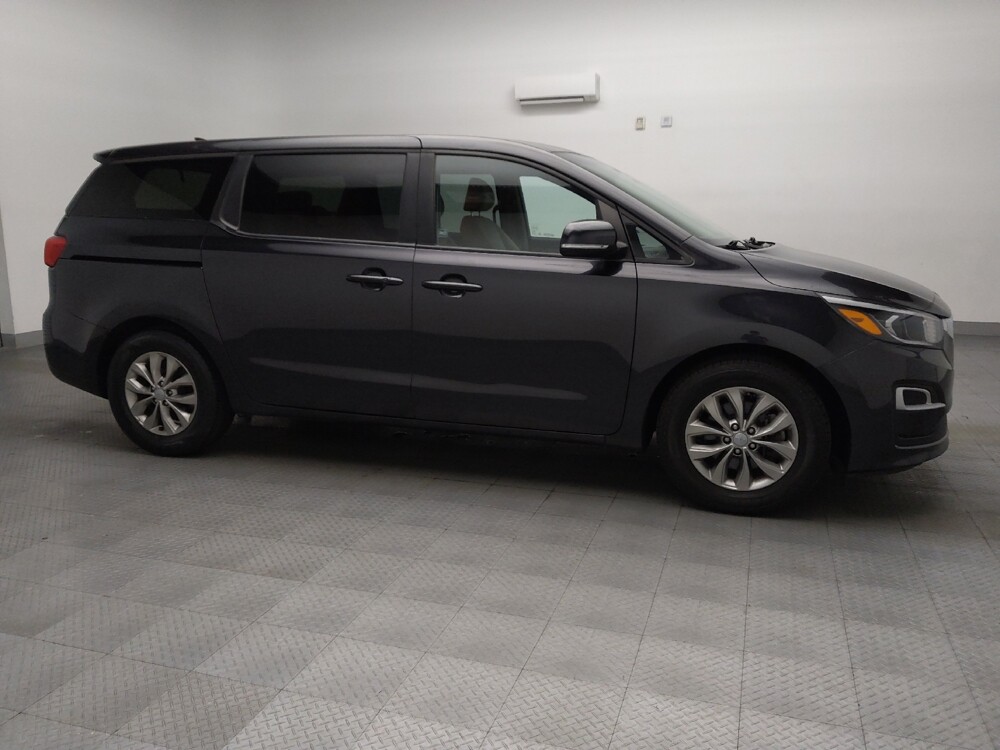 2020 Kia Sedona in Plano, TX 75074 - 18117980 11