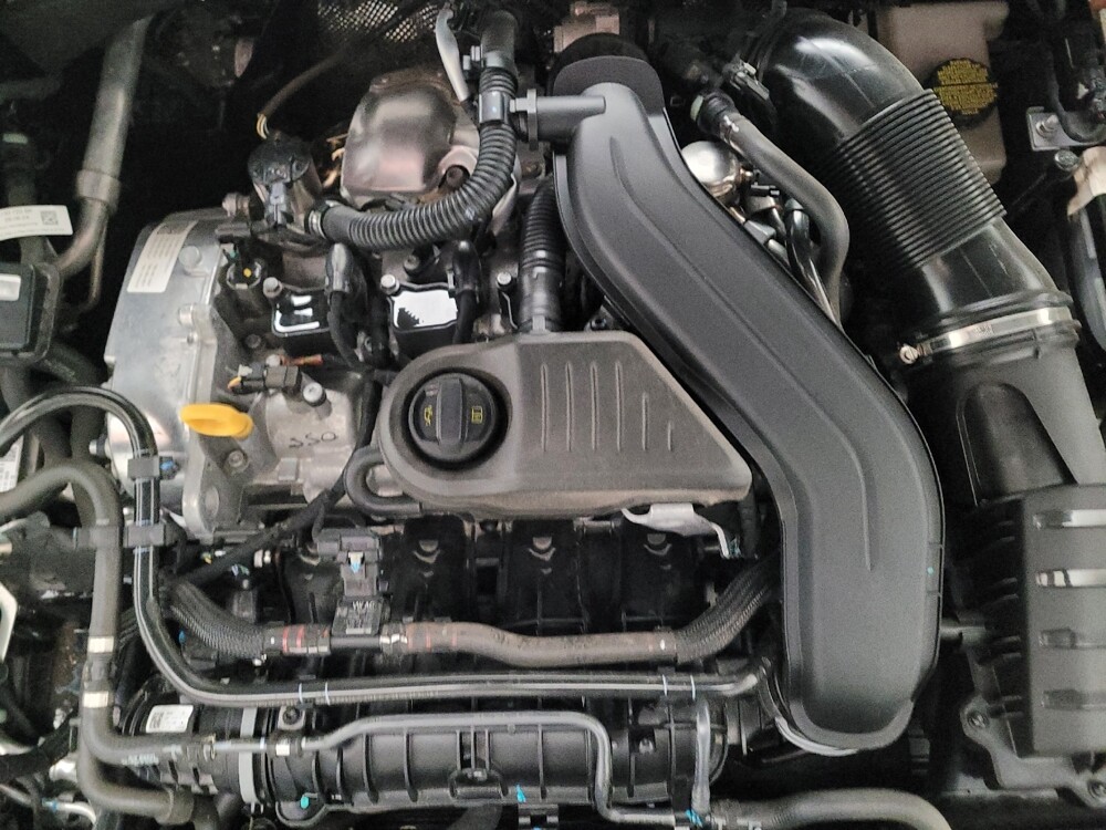 2025 Volkswagen Jetta in Torrance, CA 90504 - 18117983 30