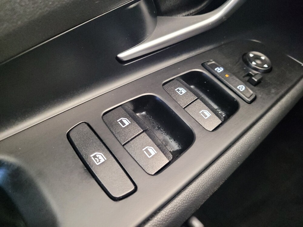 2025 Hyundai Elantra in Lexington, KY 40509 - 18117988 27