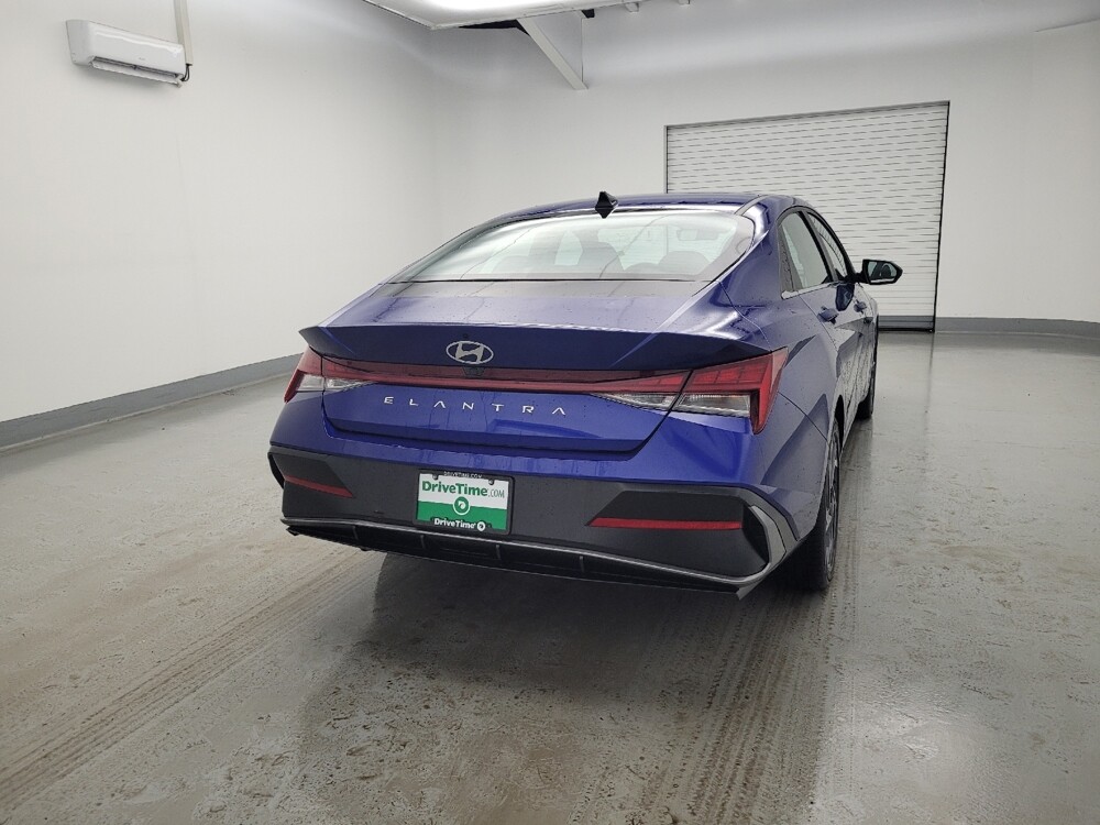 2025 Hyundai Elantra in Lexington, KY 40509 - 18117988 7